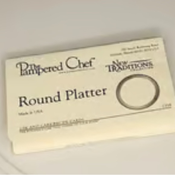 Pampered Chef 13" Round Platter Pizza Cake Serving creamy white stoneware - Picture 5 of 5